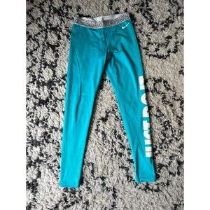 Nike Hyperwarm Leggings